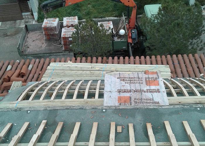 σκελετος σκεπής εκκλησία
