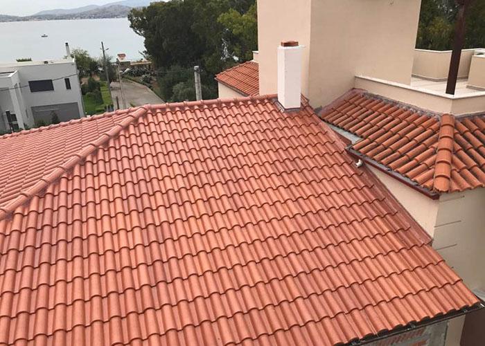 τρίριχτης κεραμοσεπής με κεραμίδια