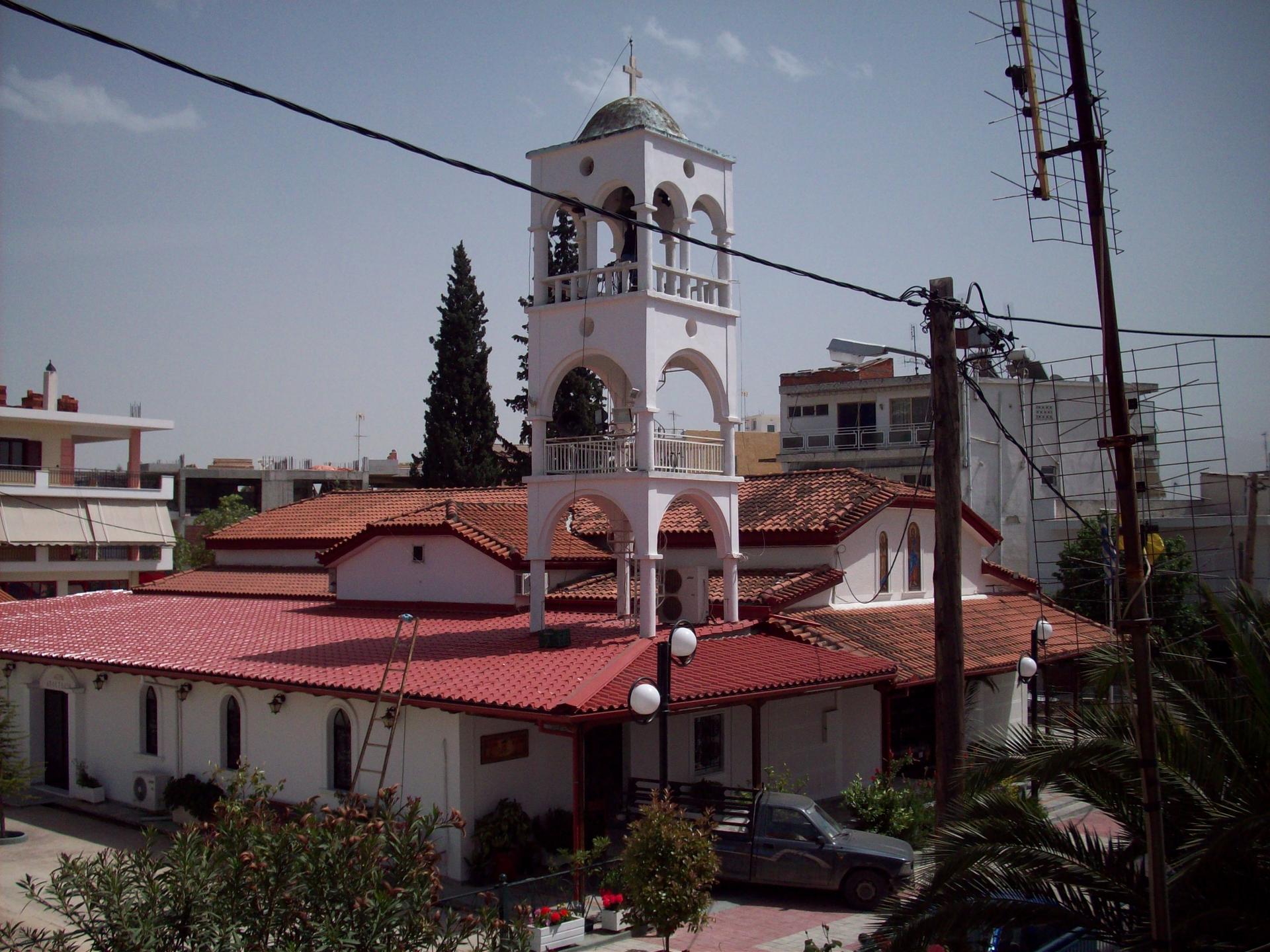 Επέκταση στέγης εκκλησίας